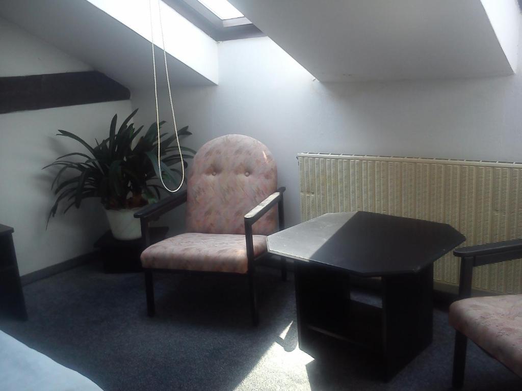 Hotel Pyramida Брно Номер фото